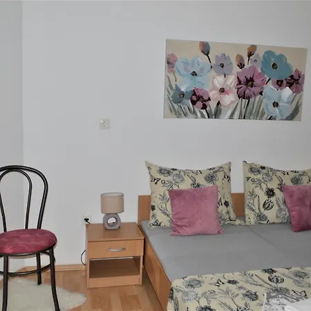 Luka Apartment
