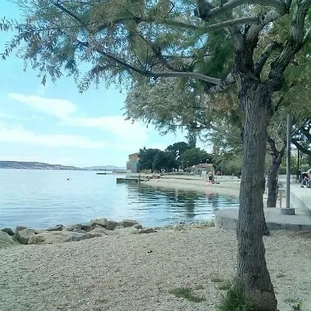 Luka Apartment Kaštela